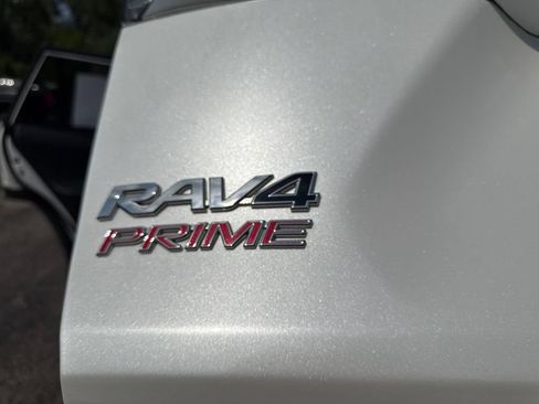 Used 2023 Toyota RAV4 XSE w/ Premium Package AWD/4WD image 18