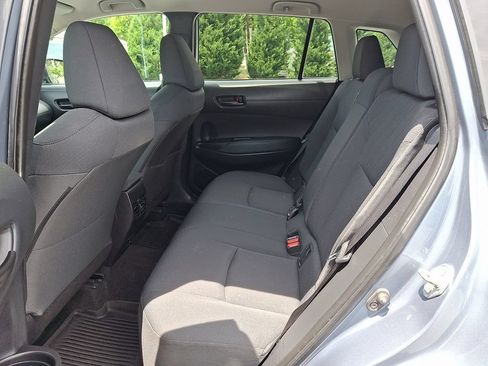 Used 2022 Toyota Corolla Cross LE AWD/4WD image 10