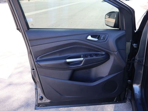 Used 2018 Ford Escape SEL w/ SEL Sport Appearance Package image 23