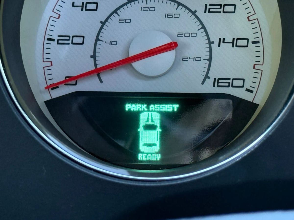 Used 2013 Dodge Challenger R/T RWD image 51
