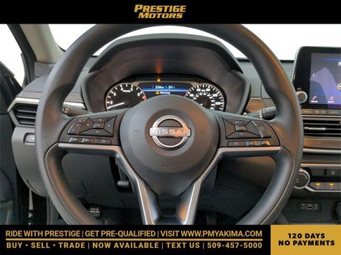 Used 2023 Nissan Altima 2.5 SV image 28