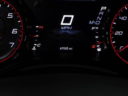 Used 2022 Dodge Charger SXT w/ Blacktop Package image 25