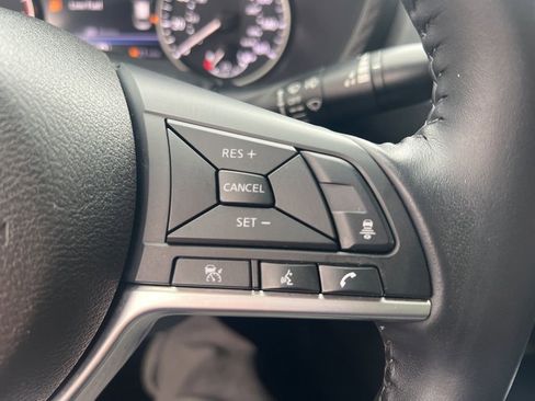 Used 2020 Nissan Sentra SV image 54