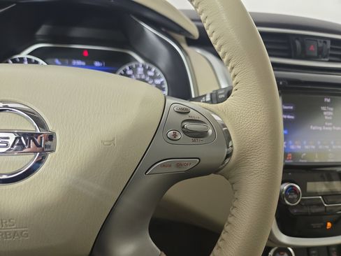 Used 2015 Nissan Murano SL w/ SL Technology Package image 16