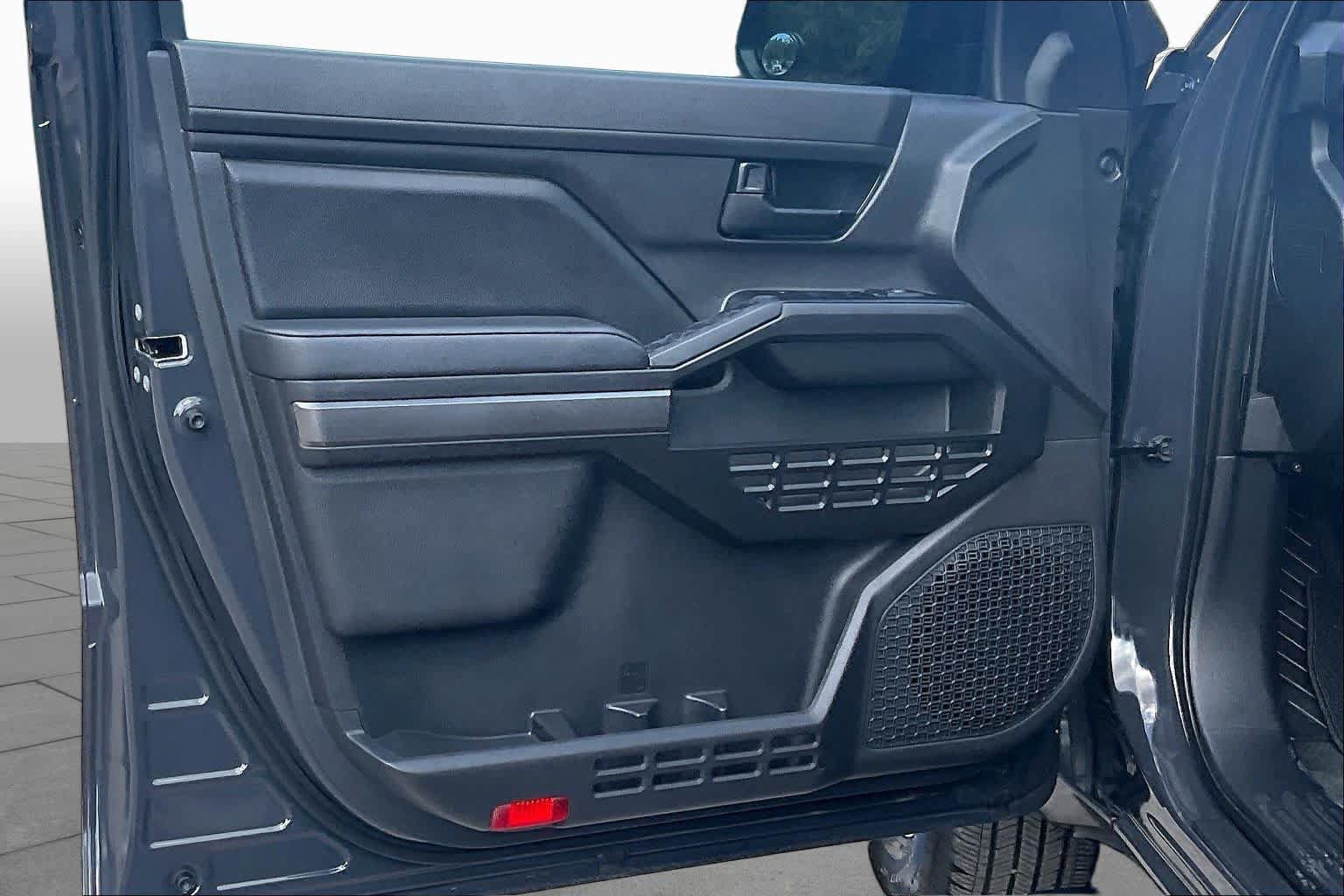 Used 2026 Toyota Tacoma SR5 RWD image 21