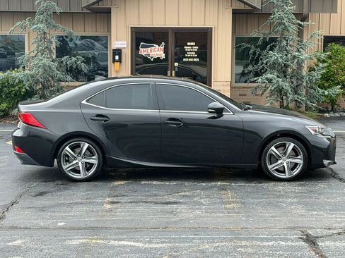 Used 2019 Lexus IS 300 w/ Premium Package RWD image 50