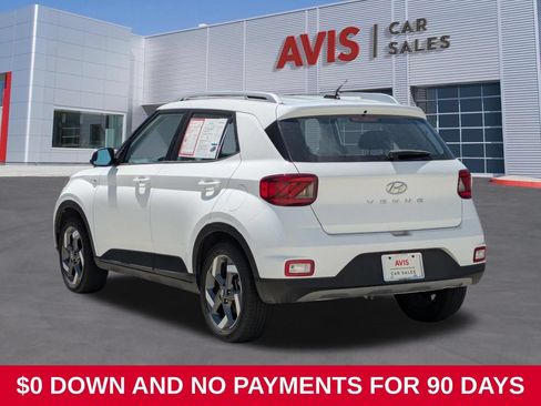 Used 2025 Hyundai Venue SEL FWD image 9