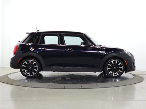 Used 2021 MINI Cooper S FWD image 11