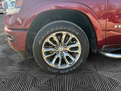 Used 2022 RAM 1500 Laramie AWD/4WD image 10