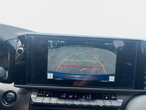 Used 2025 Toyota Camry XSE image 22