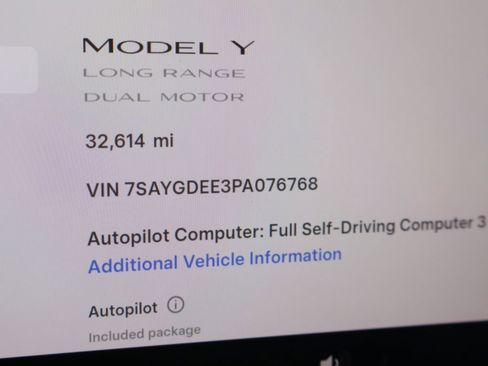 Used 2023 Tesla Model Y Long Range image 29