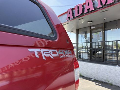Used 2014 Toyota Tundra SR5 w/ TRD Off Road Package AWD/4WD image 24