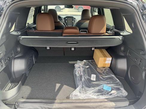 New 2026 Subaru Forester Touring AWD/4WD image 5