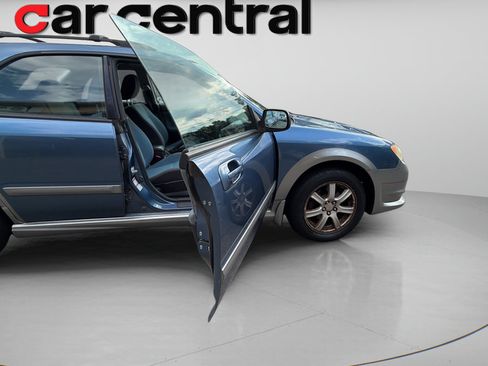 Used 2007 Subaru Impreza Outback Sport Special Edition AWD/4WD image 10