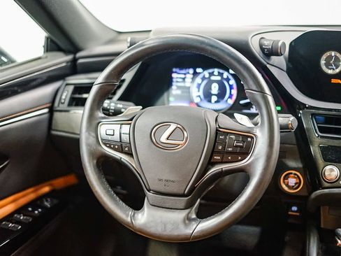 Used 2023 Lexus ES 350 image 14