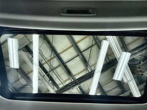 New 2026 Honda HR-V EX-L image 31