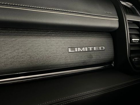 Used 2024 RAM 2500 Limited image 18