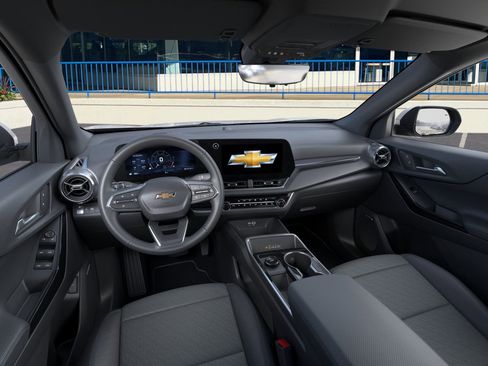 New 2026 Chevrolet Equinox LT image 15