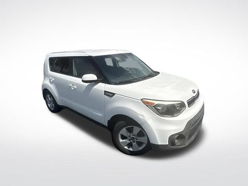 Used 2019 Kia Soul w/ Convenience Package FWD image 3