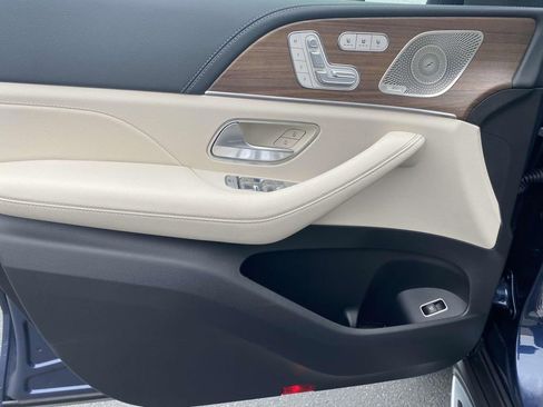 Certified 2025 Mercedes-Benz GLE 350 4MATIC image 17