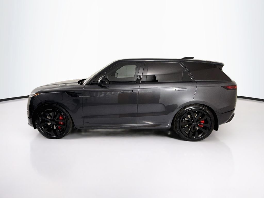 New 2026 Land Rover Range Rover Sport Dynamic SE AWD/4WD image 8
