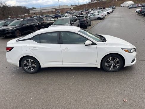 Used 2022 Nissan Sentra SV image 6