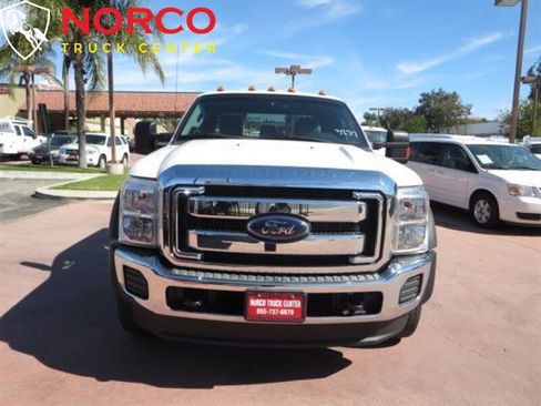 Used 2012 Ford F550 2WD Crew Cab Super Duty image 2