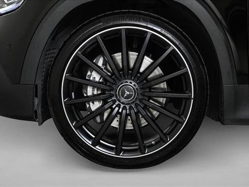 Certified 2023 Mercedes-Benz GLB 35 AMG 4MATIC image 26