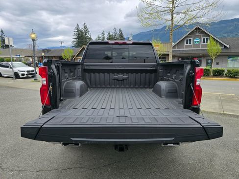 Used 2025 Chevrolet Silverado 1500 LTZ w/ LTZ Premium Package image 20