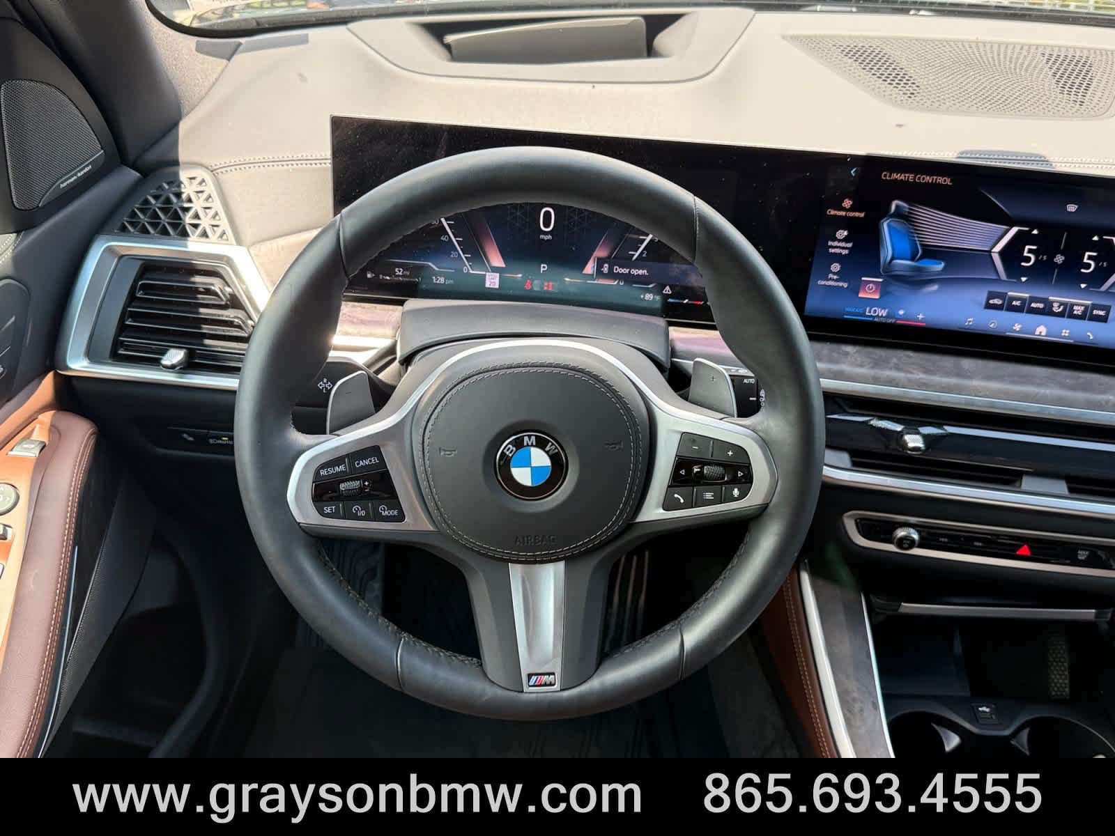 Used 2026 BMW X5 xDrive40i w/ M Sport Package AWD/4WD image 21
