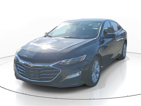 Used 2023 Chevrolet Malibu LT image 3