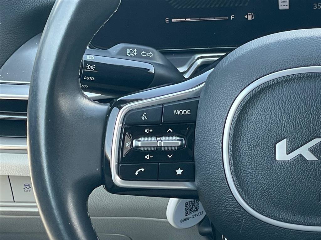 Used 2024 Kia Sorento S w/ Panoramic Sunroof Package FWD image 13