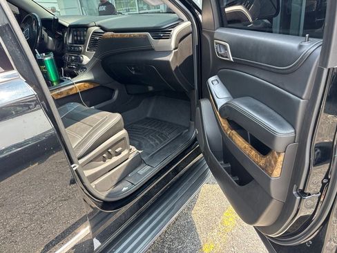 Used 2016 GMC Yukon Denali AWD/4WD image 30
