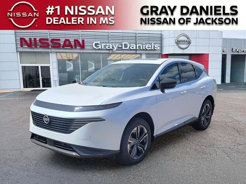 New 2025 Nissan Murano SL image 15