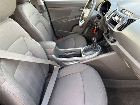 Used 2012 Kia Sportage LX w/ Convenience Pkg image 21