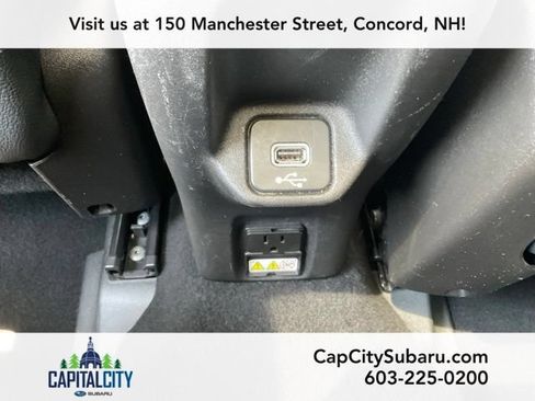 Used 2021 Jeep Renegade Trailhawk w/ Sun & Sound Group AWD/4WD image 18