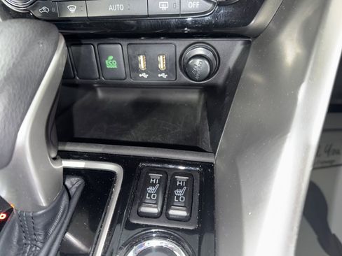 Used 2025 Mitsubishi Eclipse Cross LE image 22