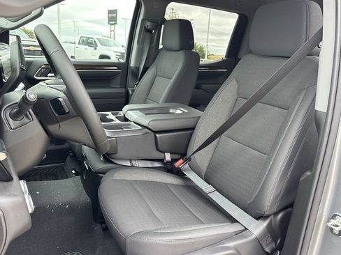 New 2026 GMC Sierra 1500 SLE w/ Preferred Package RWD image 18