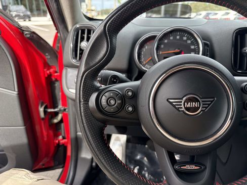 Used 2020 MINI Cooper Countryman S w/ Premium Package image 30