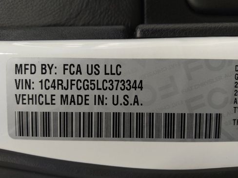 Used 2020 Jeep Grand Cherokee High Altitude AWD/4WD image 33