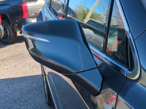 Used 2020 Buick Enclave Essence w/ Sound and Sites Package image 12