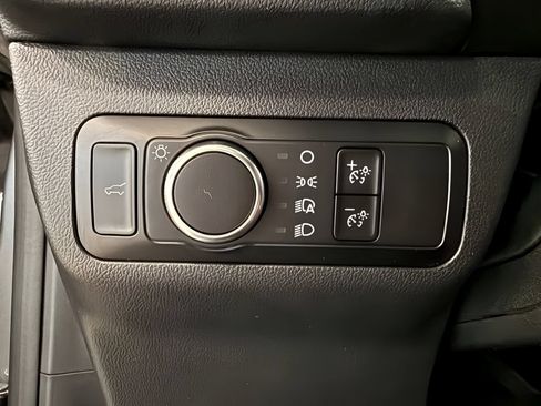 Certified 2024 Ford Escape ST-Line w/ Tech Pack #1 AWD/4WD image 17