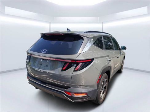 Certified 2024 Hyundai Tucson SEL w/ Convenience Package FWD image 2