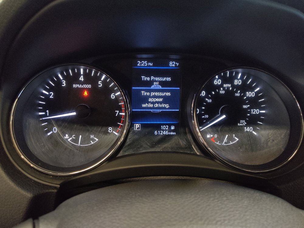Used 2018 Nissan Rogue SV FWD image 23