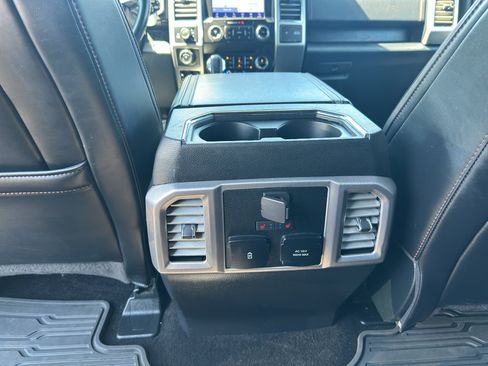 Used 2020 Ford F150 Platinum w/ Equipment Group 701A Luxury AWD/4WD image 24