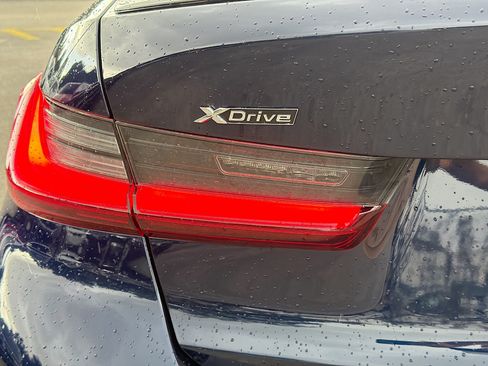 New 2026 BMW 330i xDrive Sedan w/ M Sport Package AWD/4WD image 10