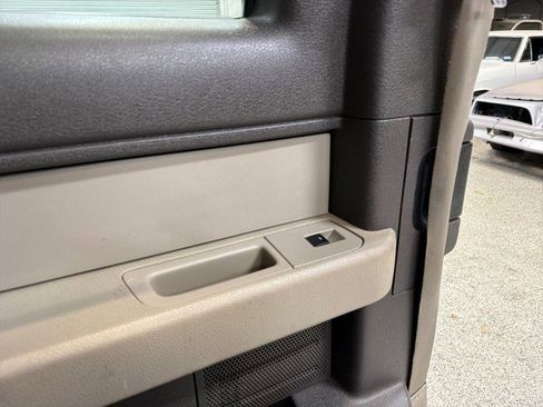 Used 2010 Ford F150 STX image 35