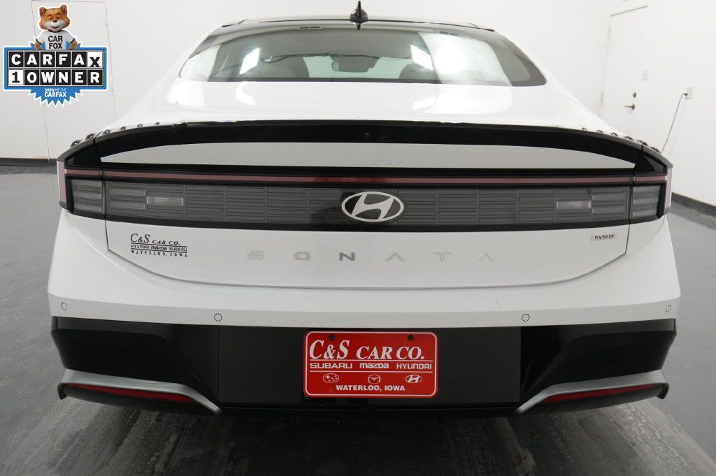 Used 2025 Hyundai Sonata Limited FWD image 7