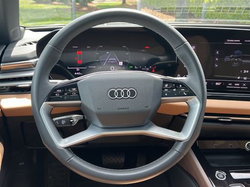 Used 2025 Audi A5 2.0T Premium Plus w/ Premium Plus AWD/4WD image 18