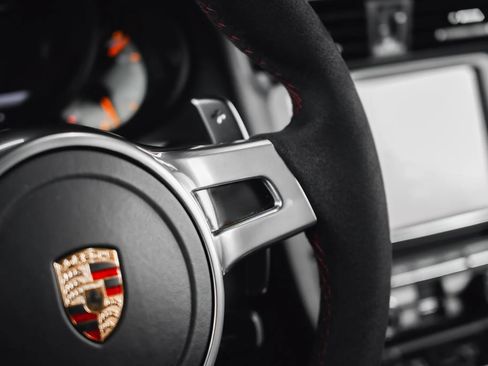 Used 2015 Porsche 911 GT3 RWD image 38